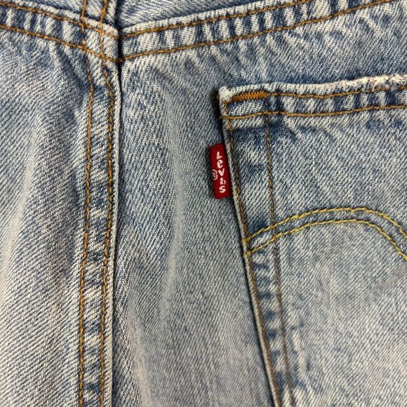 Ladies Levi’s 501 Button Fly Distressed Cut Off Shorts 32” Waist High Rise - Picture 5 of 12